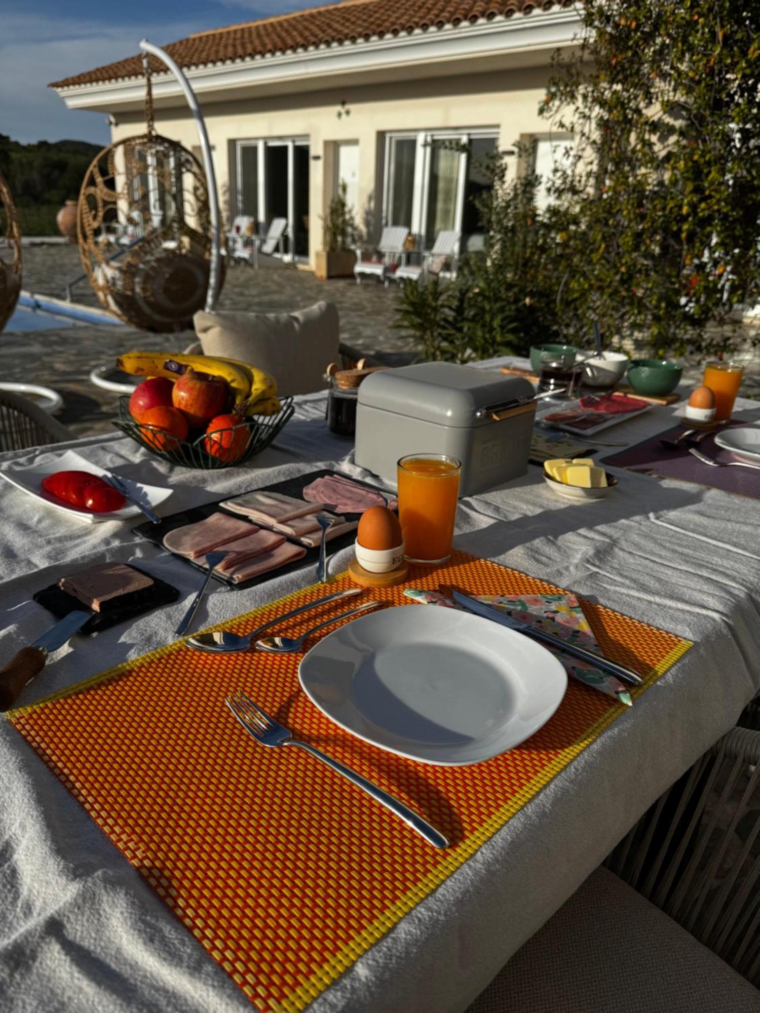 Bed and Breakfast Casa Lamberdina Fuensanta  Экстерьер фото